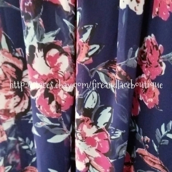 ANTHROPOLOGIE ENTRO FLORAL TUNIC TOP SZ M - Picture 2 of 7